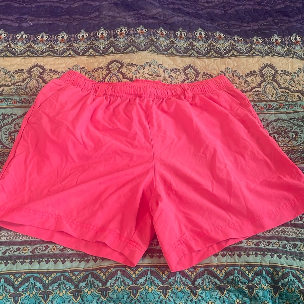 Columbia- Pink fishing Shorts XL